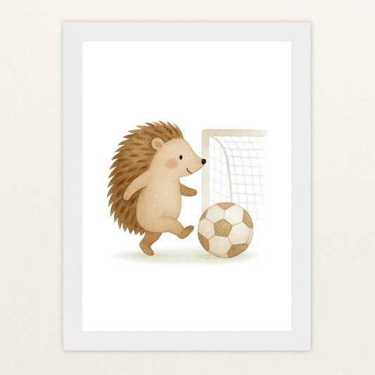Iggi der Igel - Motiv: "Fußball" Poster mit Holzrahmen von tinylearner
