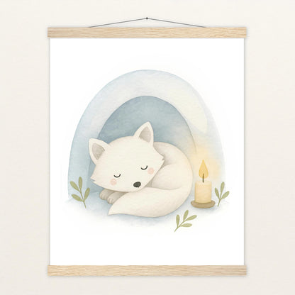 Pino der Polarfuchs - Motiv: "Schneehöhle" Poster mit Leisten von tinylearner