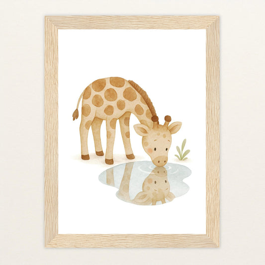 Greta die Giraffe - Motiv: "Trinken" Poster mit Holzrahmen von tinylearner