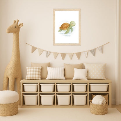 Sora die Schildkröte Poster mit Holzrahmen von tinylearner