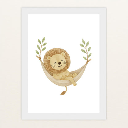 Leo der Löwe - Motiv: "Hängematte" Poster mit Holzrahmen von tinylearner