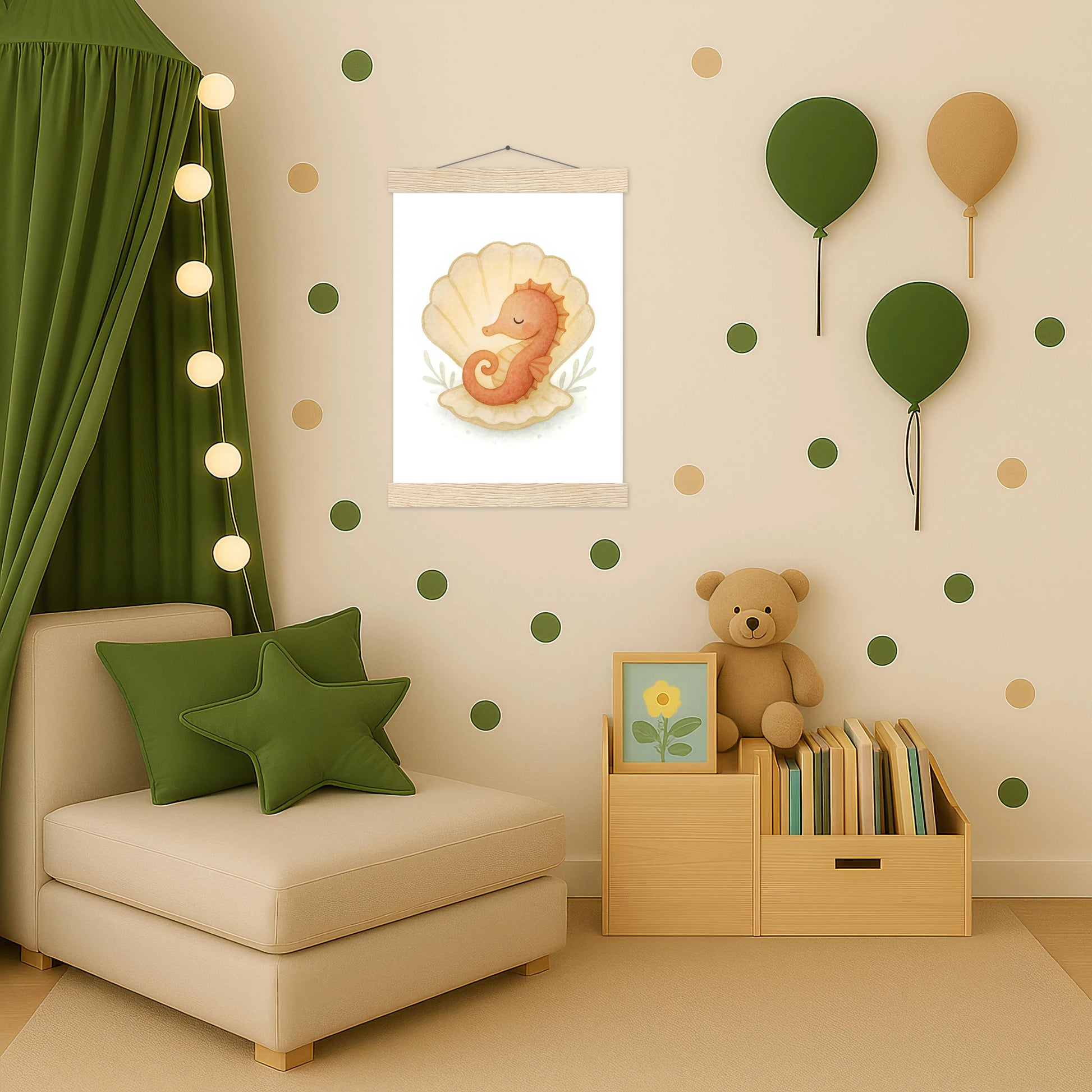 Suri das Seepferdchen - Motiv: "Muschel" Poster mit Leisten von tinylearner