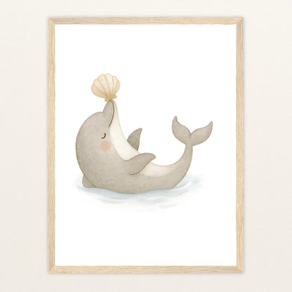 Dora der Delfin - Motiv: "Muschel" Poster mit Holzrahmen von tinylearner