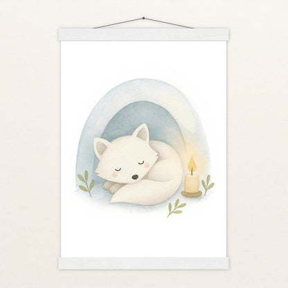 Pino der Polarfuchs - Motiv: "Schneehöhle" Poster mit Leisten von tinylearner