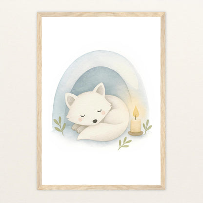 Pino der Polarfuchs - Motiv: "Schneehöhle" Poster mit Holzrahmen von tinylearner