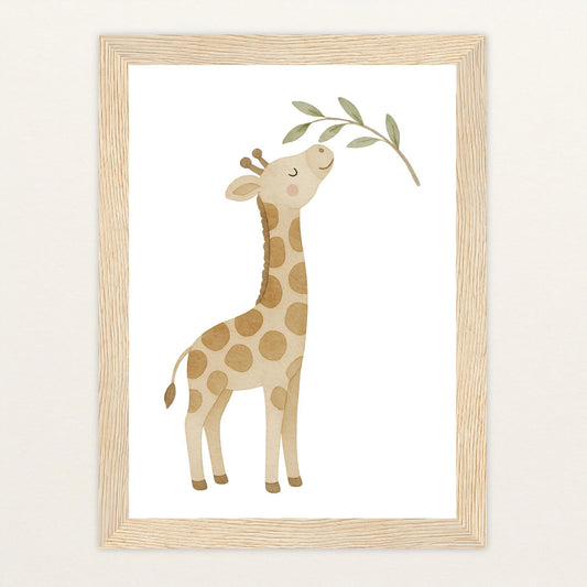 Greta die Giraffe - Motiv: "Blätter" Poster mit Holzrahmen von tinylearner