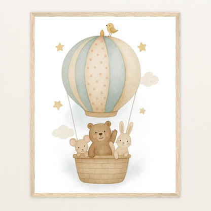 Tierfreunde - Motiv: "Heißluftballon" Poster mit Holzrahmen von tinylearner