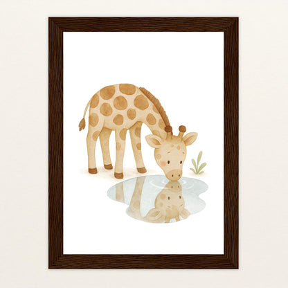 Greta die Giraffe - Motiv: "Trinken" Poster mit Holzrahmen von tinylearner