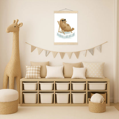 Wally das Walross - Motiv: "Liegestuhl" Poster mit Leisten von tinylearner