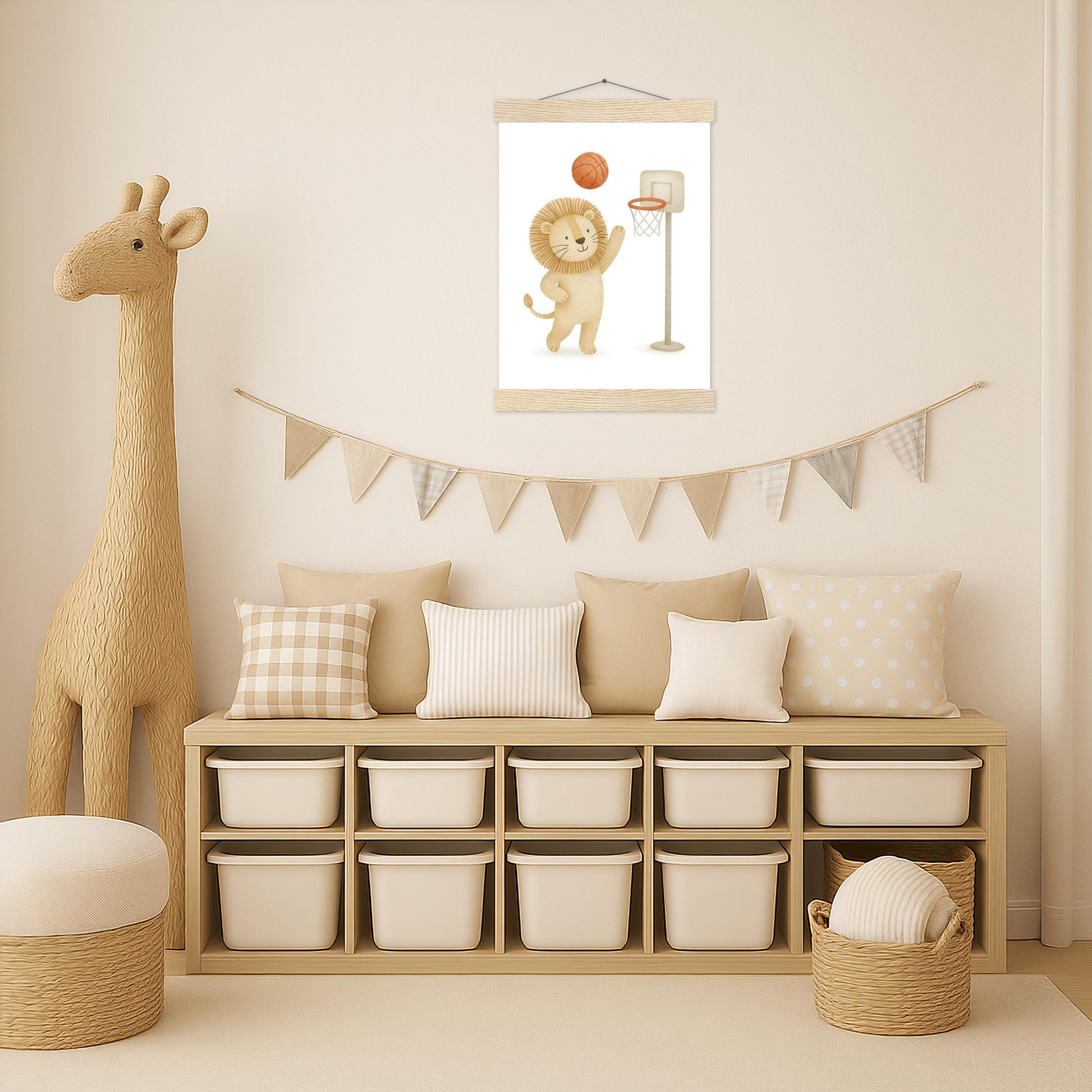 Leo der Löwe - Motiv: "Basketball" Poster mit Leisten von tinylearner