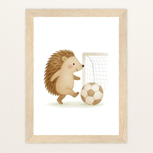 Iggi der Igel - Motiv: "Fußball" Poster mit Holzrahmen von tinylearner