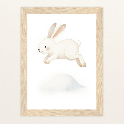 Sina der Schneehase - Motiv: "Schneehügel" Poster mit Holzrahmen von tinylearner