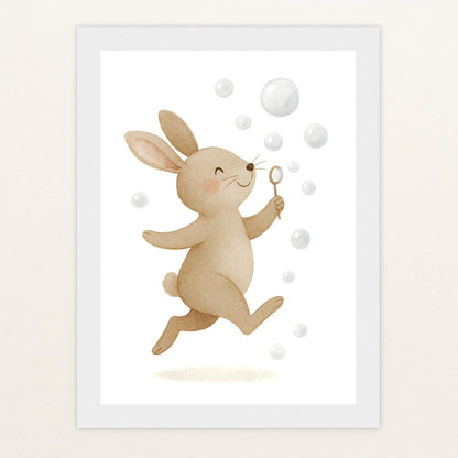 Holly der Hase - Motiv: "Seifenblasen" Poster mit Holzrahmen von tinylearner