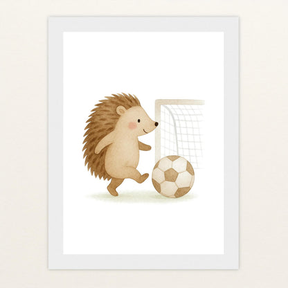 Iggi der Igel - Motiv: "Fußball" Poster mit Holzrahmen von tinylearner